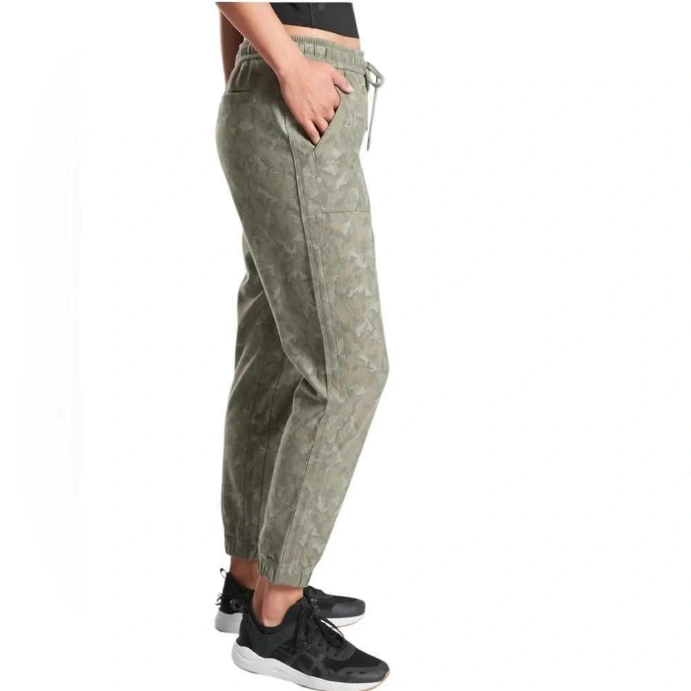Athleta farallon camo